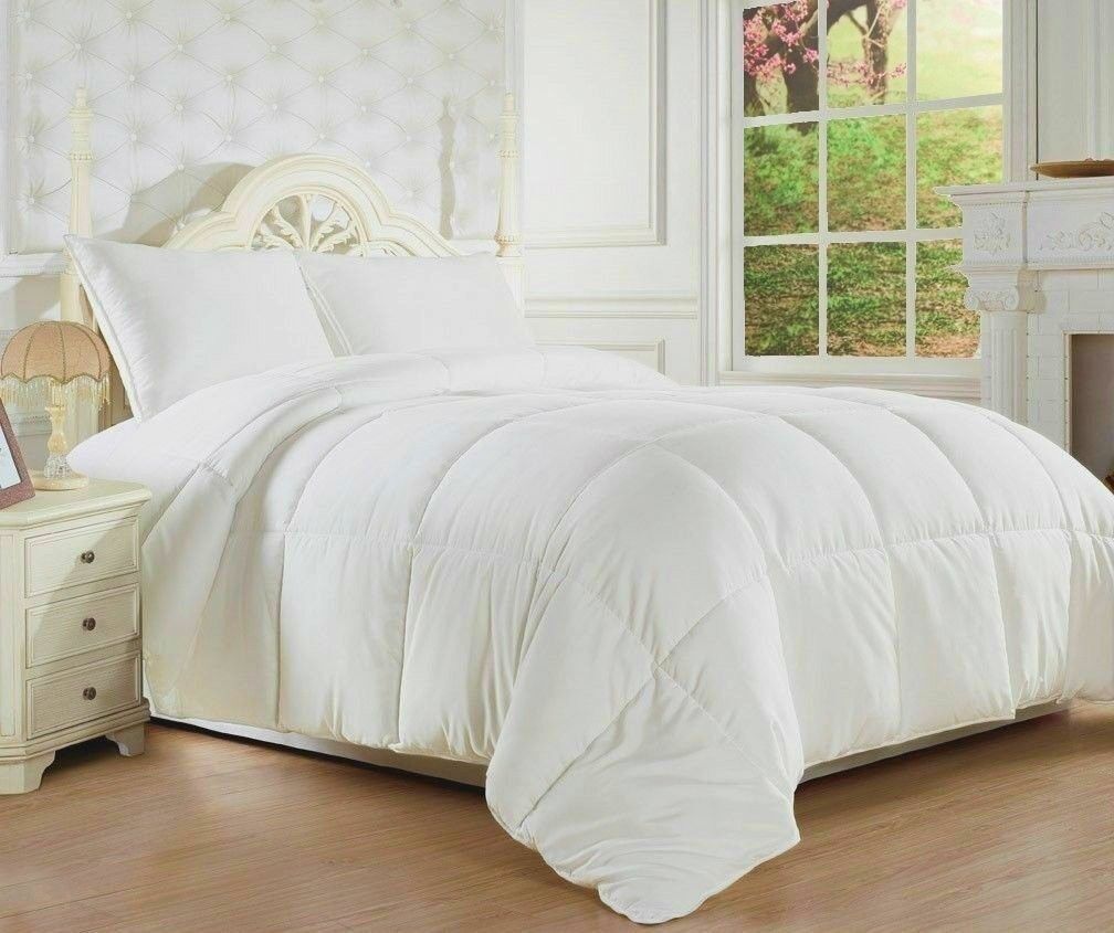 Quilts & Comforters - Goose Down Alternative Comforter - Reversible & Ultra Soft - King / White